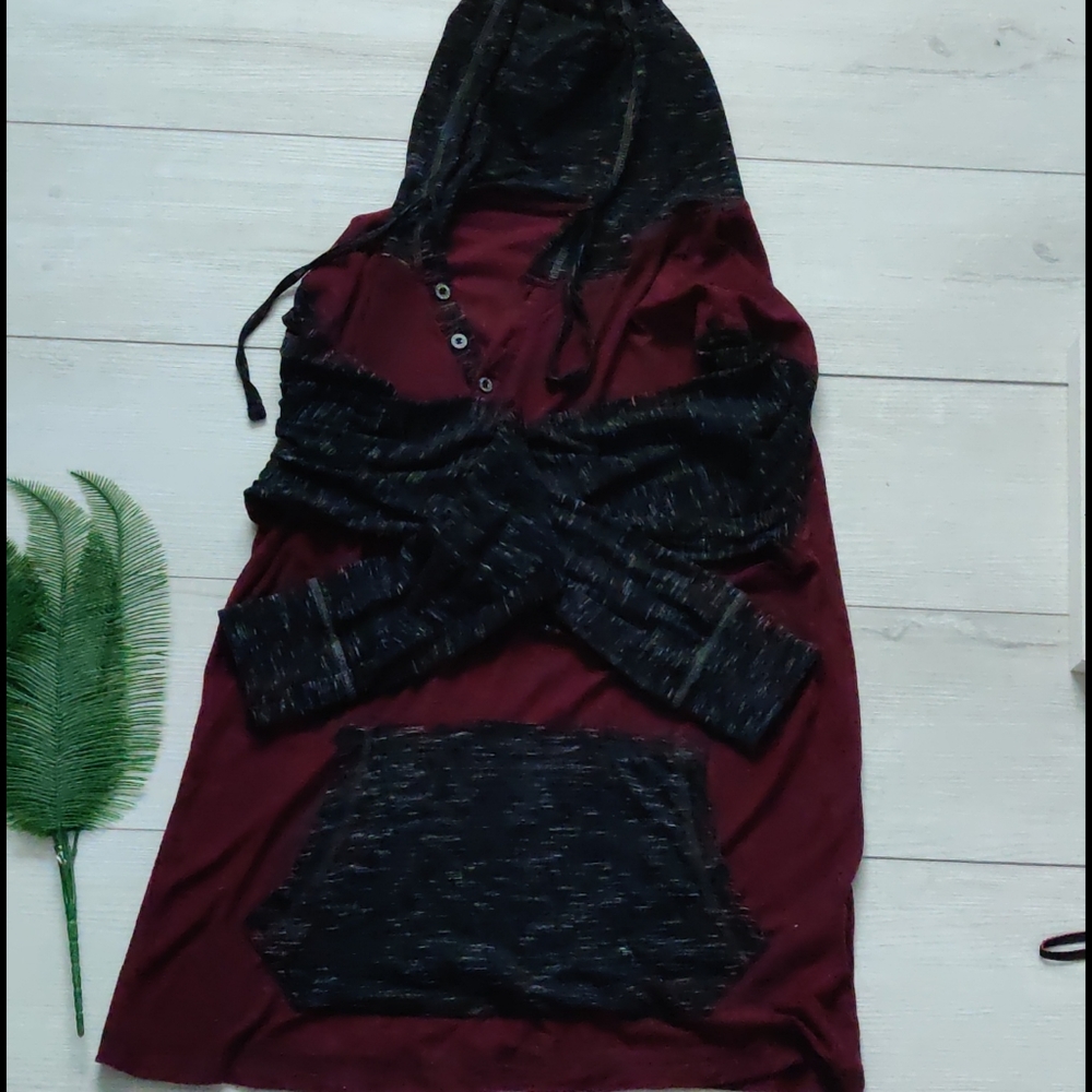 *💖 2/$15 or 4/$25, two tone hooded long sleeve shirt - Picture 8 of 12